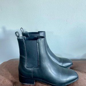 JCrew Black Chelsea Boots - Size 6.5